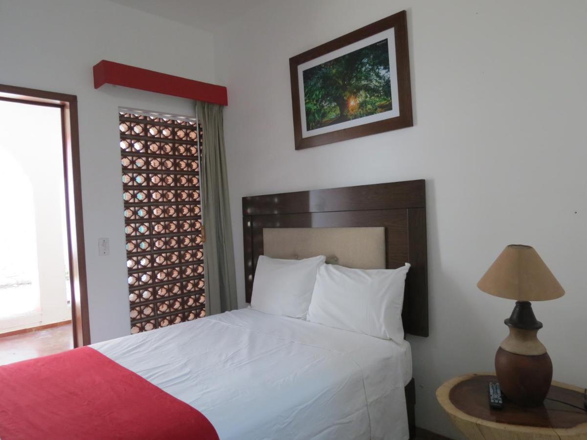 Los Suspiros Hotel Boutique by Rotamundos Comala Extérieur photo