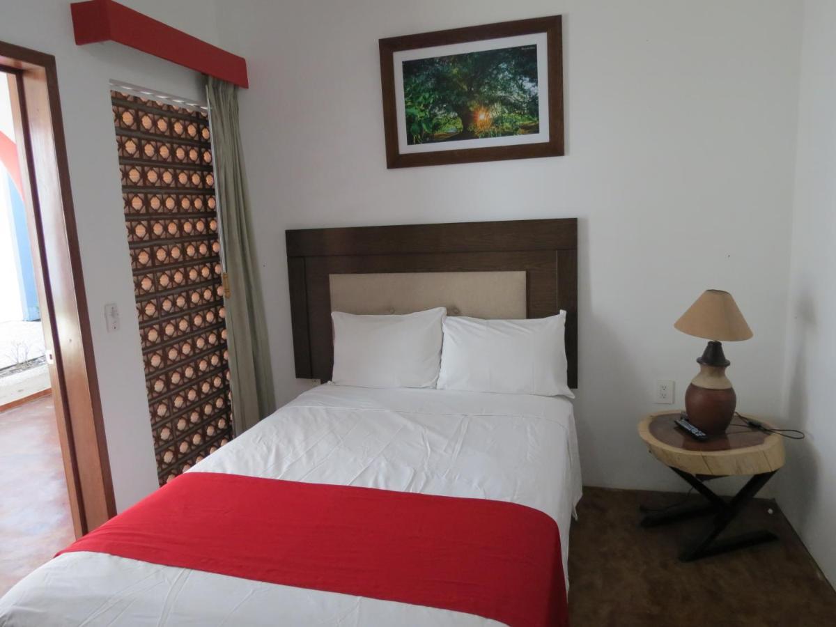 Los Suspiros Hotel Boutique by Rotamundos Comala Extérieur photo